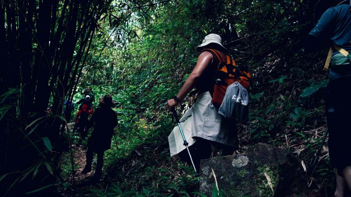 Trekking Tự Túc, Lợi Ích & Nguy Hiểm - Những điều cần lưu ý trước chuyến đi.