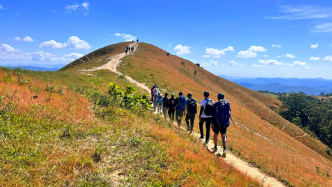 Trekking T&agrave; Năng-Phan Dũng l&uacute;c chuyển m&ugrave;a